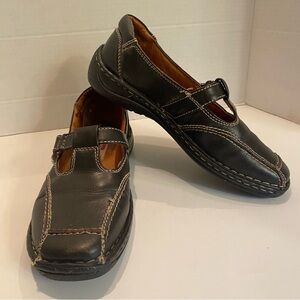 Women’s Easy Street Black Maryjane Loafers sz 9